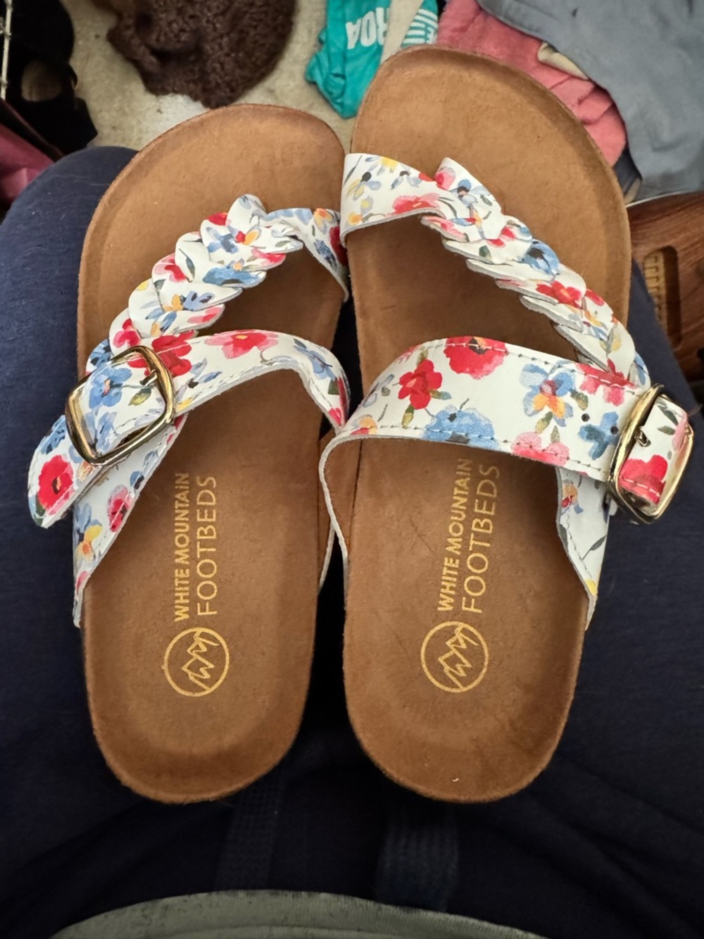 White Mountain Floral Buckle Slide Sandals - White with Red & Blue Flowers